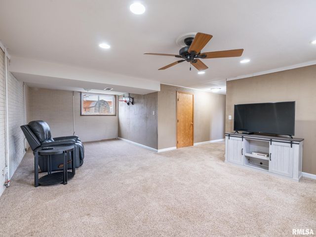 1338 GEORGEANNE Drive, Pekin, IL 61554