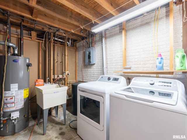 1338 GEORGEANNE Drive, Pekin, IL 61554