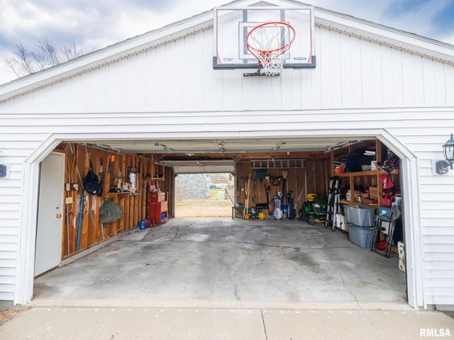 1338 GEORGEANNE Drive, Pekin, IL 61554