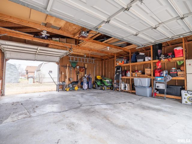 1338 GEORGEANNE Drive, Pekin, IL 61554