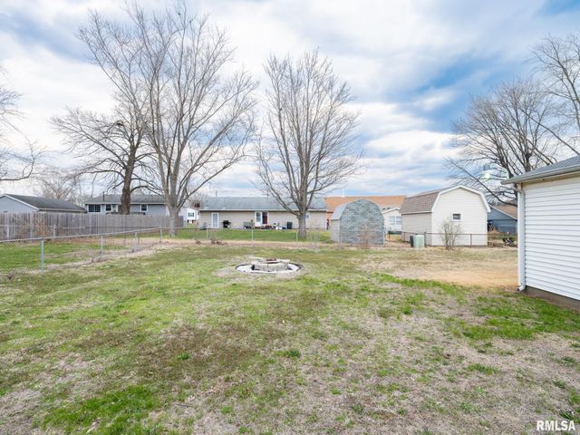 1338 GEORGEANNE Drive, Pekin, IL 61554