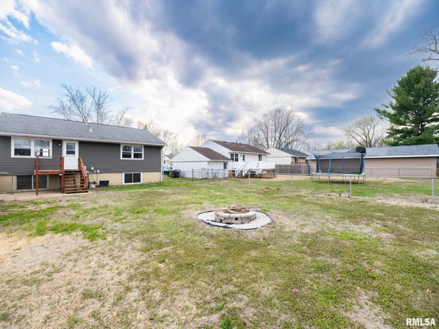 1338 GEORGEANNE Drive, Pekin, IL 61554