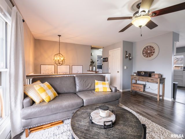 1338 GEORGEANNE Drive, Pekin, IL 61554