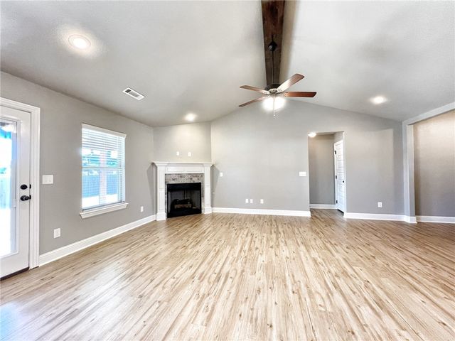 710 Captain Hopkins Street, Prairie Grove, AR 72753