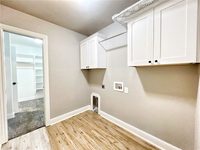 710 Captain Hopkins Street, Prairie Grove, AR 72753