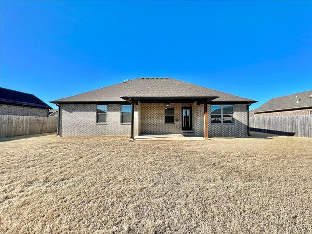 710 Captain Hopkins Street, Prairie Grove, AR 72753