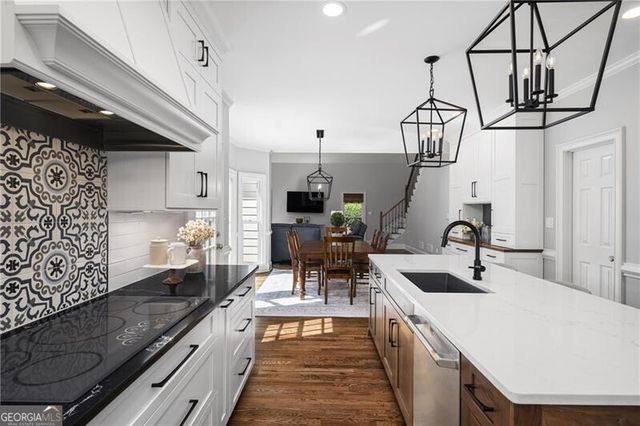 520 N Burgess Trail, Milton, GA 30004