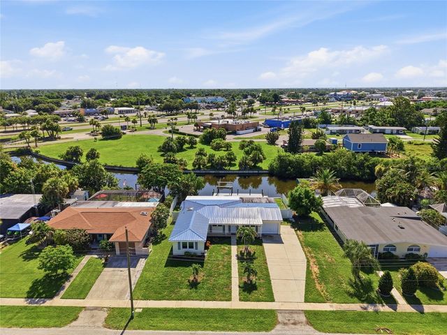 181 DUXBURY AVENUE, Port Charlotte, FL 33952