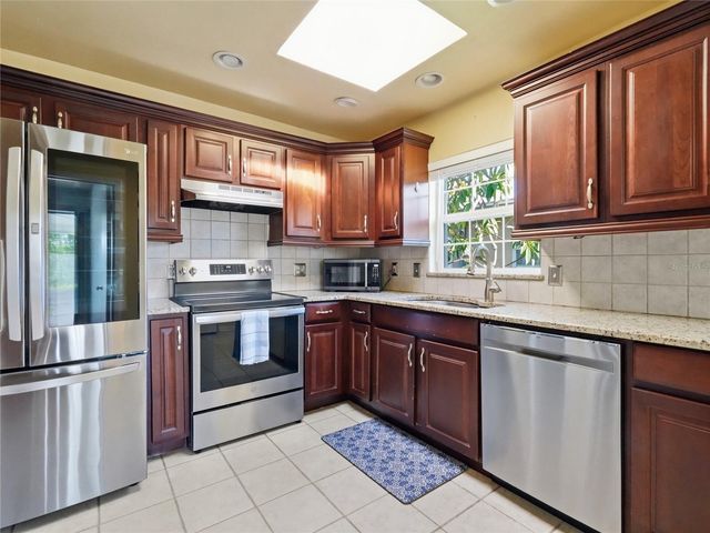 181 DUXBURY AVENUE, Port Charlotte, FL 33952