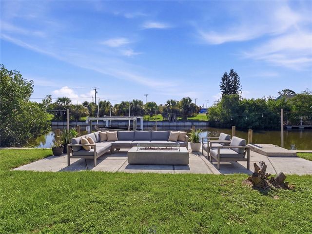 181 DUXBURY AVENUE, Port Charlotte, FL 33952