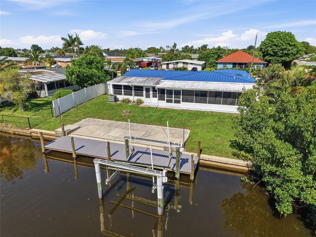181 DUXBURY AVENUE, Port Charlotte, FL 33952