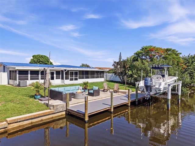 181 DUXBURY AVENUE, Port Charlotte, FL 33952