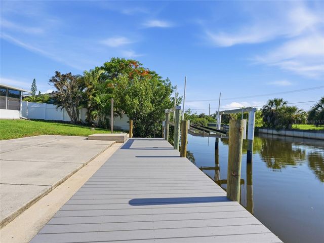 181 DUXBURY AVENUE, Port Charlotte, FL 33952