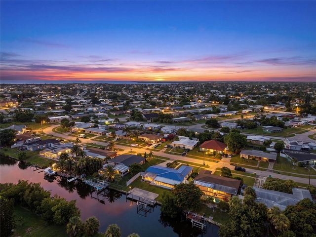 181 DUXBURY AVENUE, Port Charlotte, FL 33952