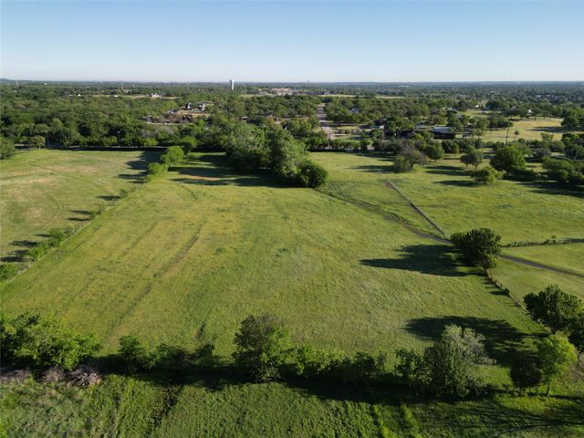 1640 E Jeter Road, Bartonville, TX 76226