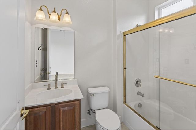 2173 Sutter View Ln, Lincoln, CA 95648