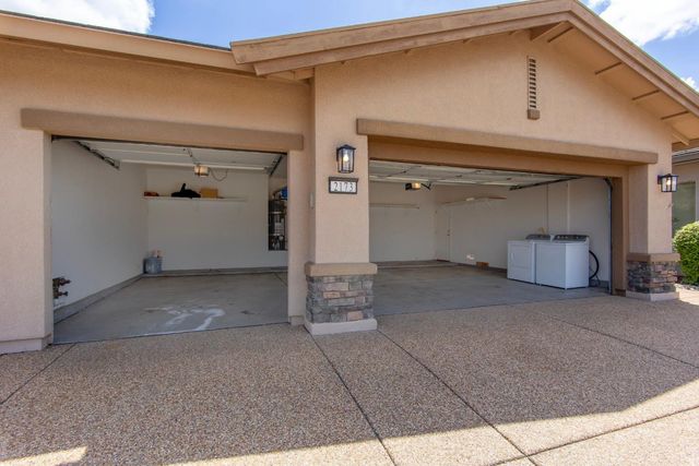 2173 Sutter View Ln, Lincoln, CA 95648