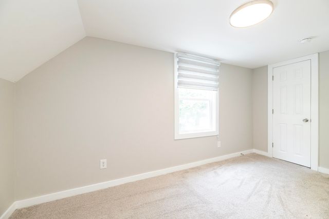 515 Wallace Avenue, Kalamazoo City, MI 49048