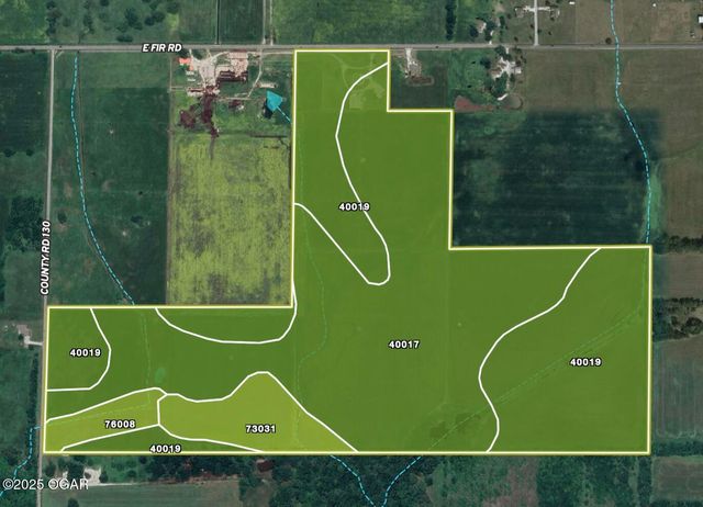 1720 E Fir Road, Carthage, MO 64836