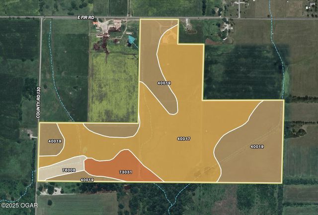 1720 E Fir Road, Carthage, MO 64836