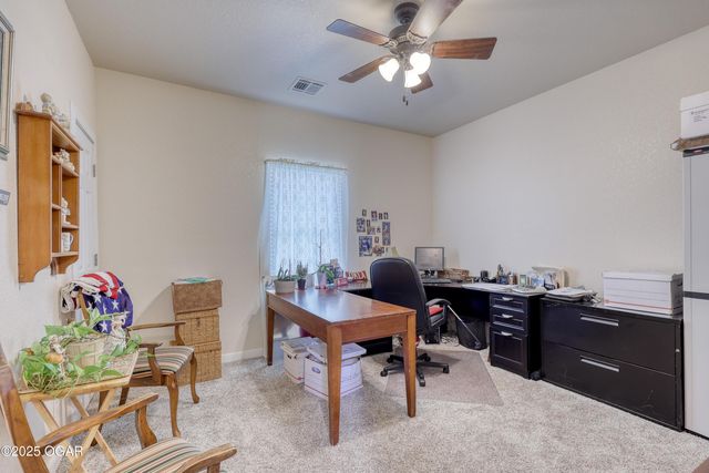 1720 E Fir Road, Carthage, MO 64836