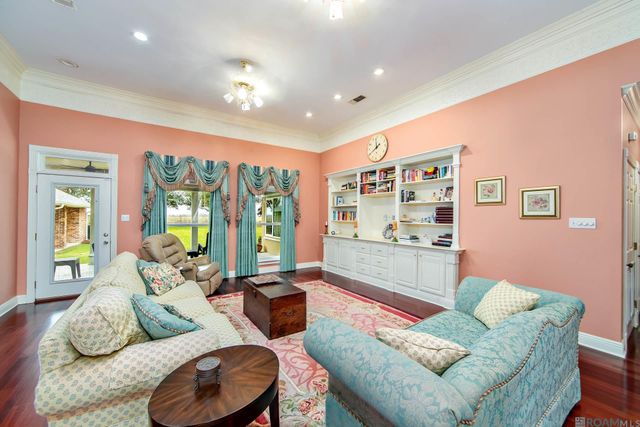 7768 La Hwy 1, Lockport, LA 70374