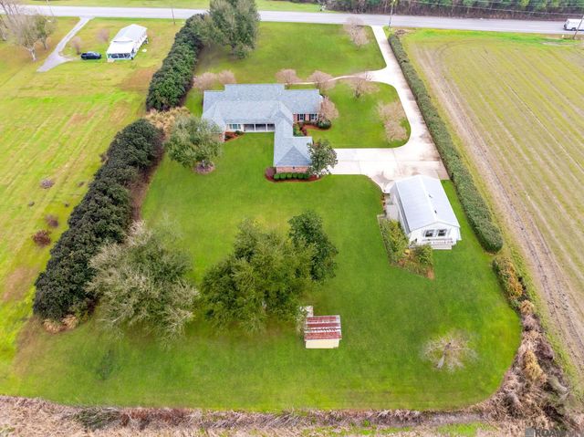 7768 La Hwy 1, Lockport, LA 70374