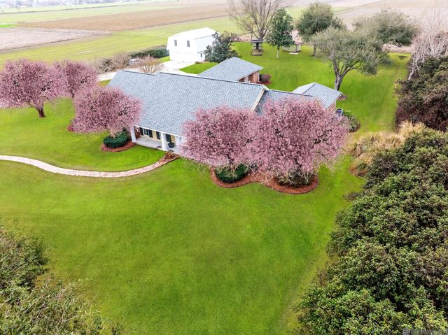 7768 La Hwy 1, Lockport, LA 70374