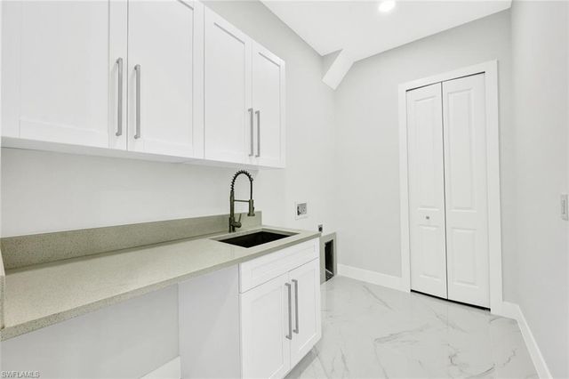 3524 15th TER, Cape Coral, FL 33993