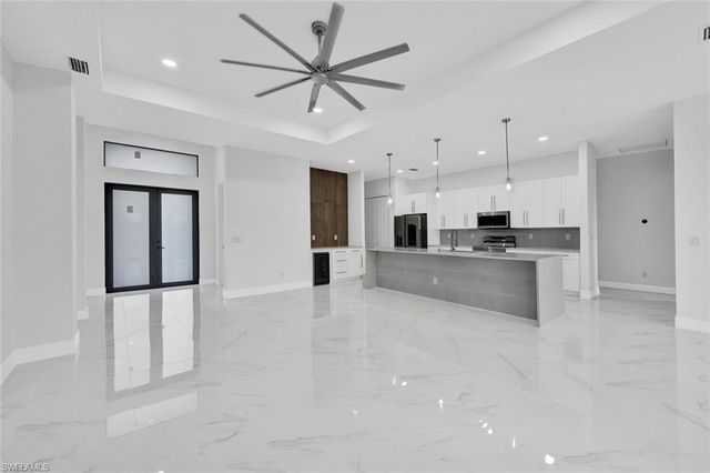 3524 15th TER, Cape Coral, FL 33993