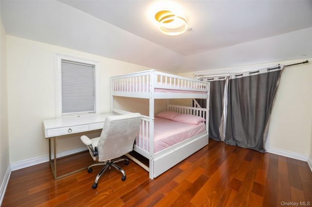 147-25 18th Avenue, Whitestone, NY 11357