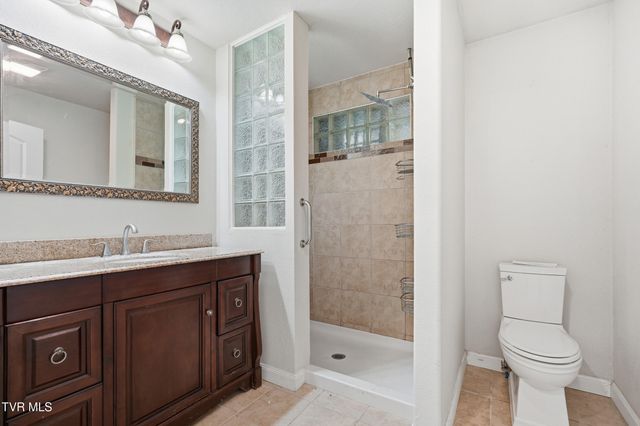 186 Raspberry Ridge Road, Johnson City, TN 37601
