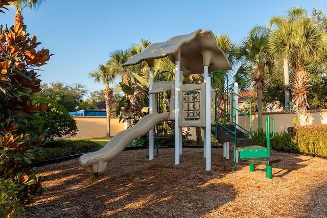 436 CALABRIA AVENUE, Davenport, FL 33897