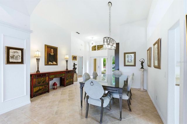 304 BERMUDA COURT 14, Venice, FL 34293