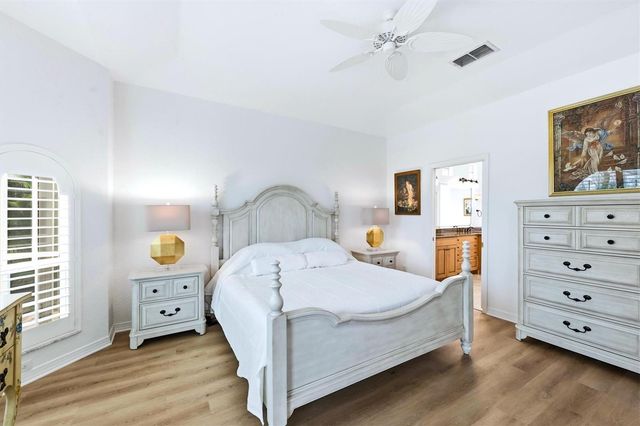 304 BERMUDA COURT 14, Venice, FL 34293