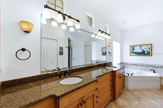 304 BERMUDA COURT 14, Venice, FL 34293