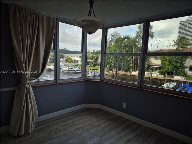 16565 NE 26th Avenue 2E, North Miami Beach, FL 33160