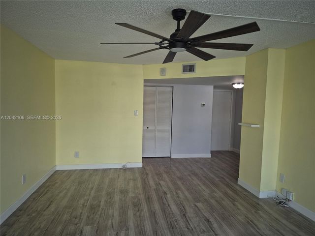 16565 NE 26th Avenue 2E, North Miami Beach, FL 33160