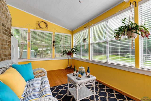 1614 Garner Ln., Longview, TX 75605