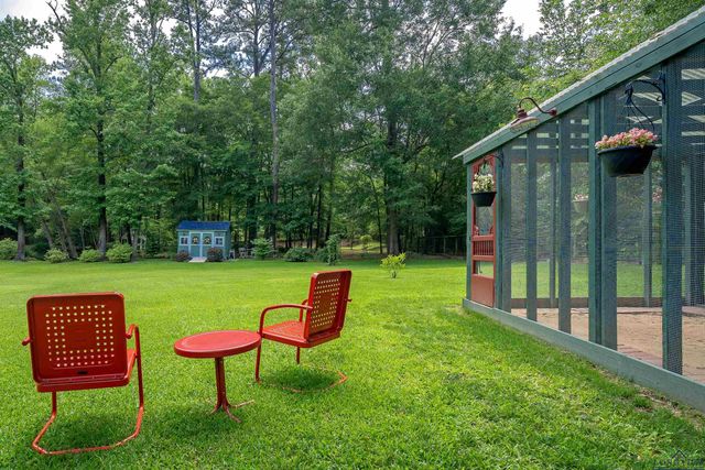 1614 Garner Ln., Longview, TX 75605