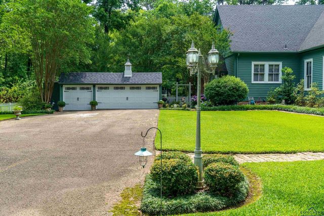 1614 Garner Ln., Longview, TX 75605