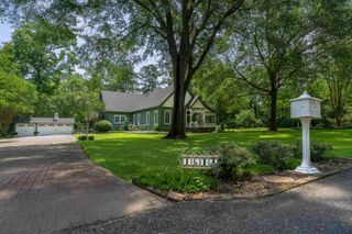 1614 Garner Ln., Longview, TX 75605
