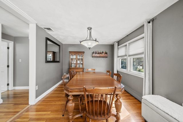 178 Woburn St, Wilmington, MA 01887