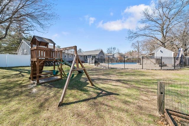 178 Woburn St, Wilmington, MA 01887