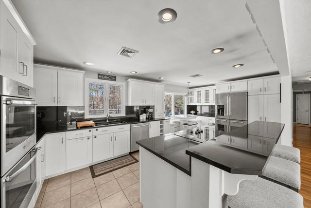 178 Woburn St, Wilmington, MA 01887