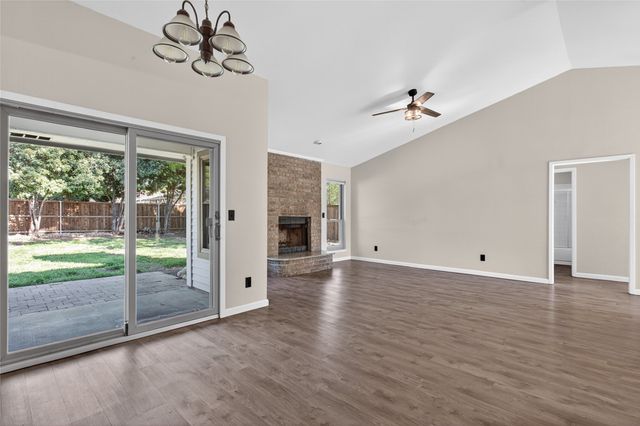 1905 Jasmine Street, Denton, TX 76205