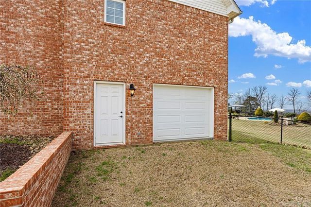 788 Cliff Road, Russellville, AR 72802