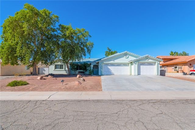 5735 S Sunrise Drive, Fort Mohave, AZ 86426