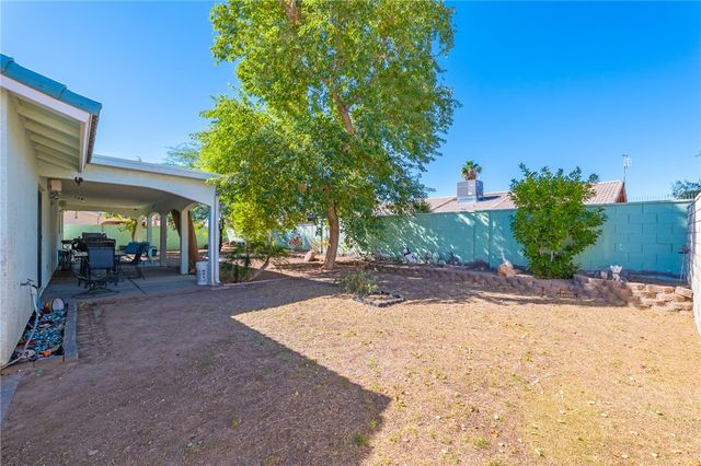 5735 S Sunrise Drive, Fort Mohave, AZ 86426