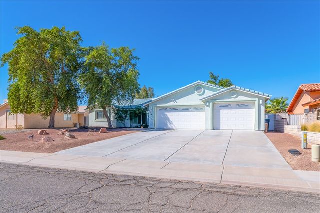 5735 S Sunrise Drive, Fort Mohave, AZ 86426